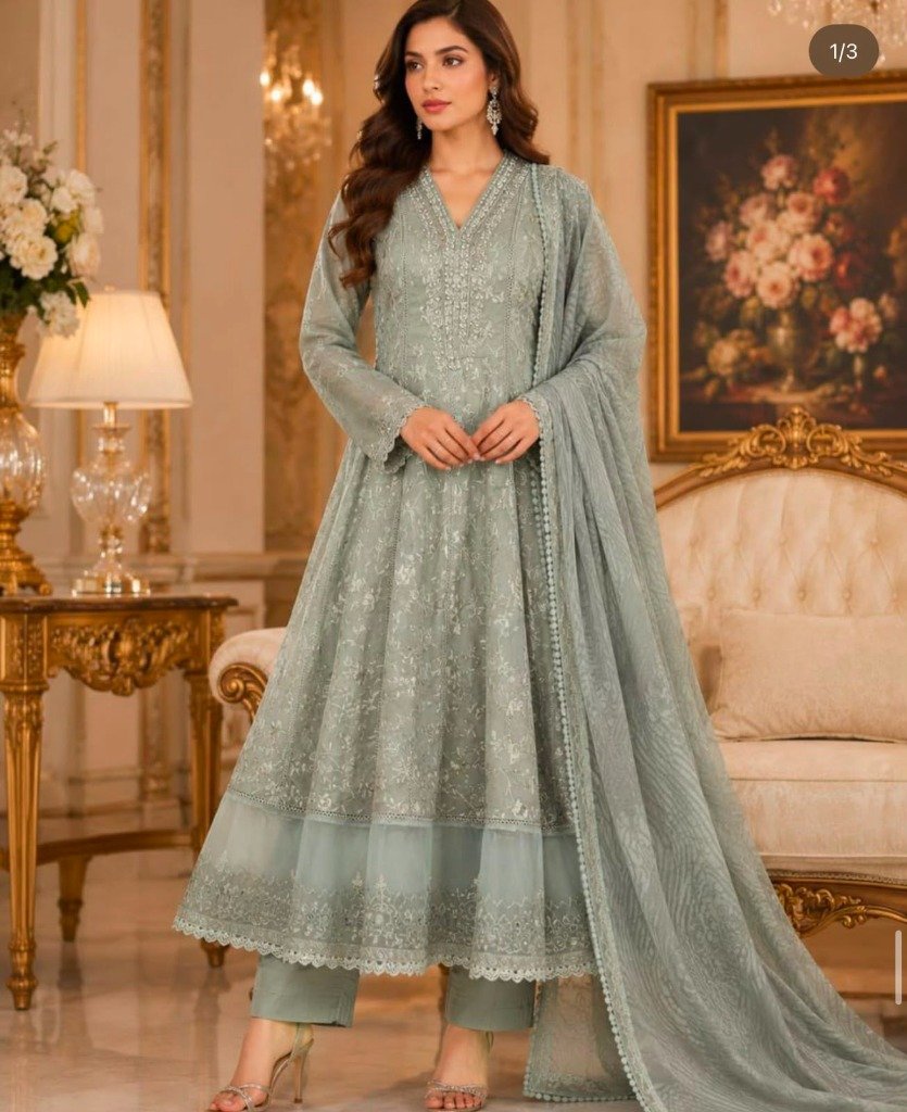 Women's Clothing Pakistan — Golnisà